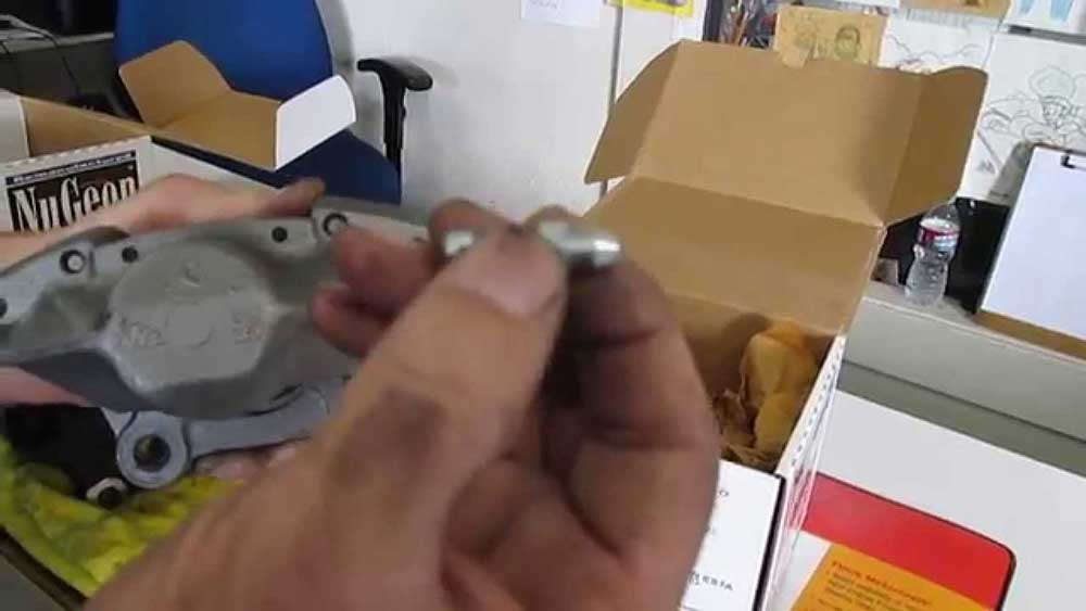 How to Exam a Rebuilt Brake Caliper for Poor Quality Workmanship